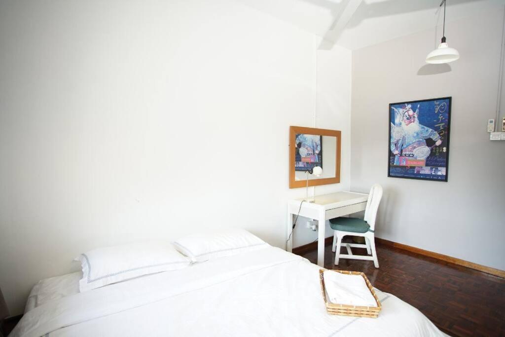 Knocknock 70s - Jonker Parking 5r4b 10-18pax Holiday home