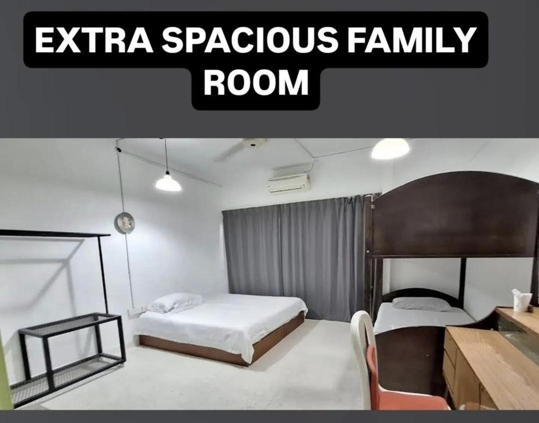 Knocknock 70s - Jonker Parking 5r4b 10-18pax Malacca